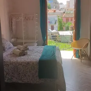Enzo's Bed and breakfast